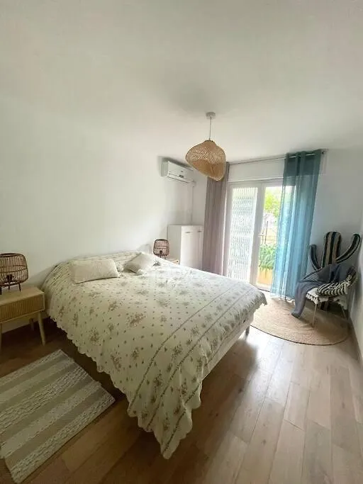 Cosy 2 P,A Deux Pas De La Plage, Calme-Parking Nice Apartment